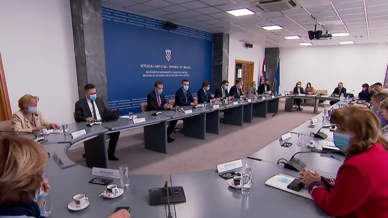 Ne bude li dogovora, javne službe idu u &scaron;trajk!: 'Nismo se pomaknuli s mrtve toče. Samo smo bogatiji za dva sata iscrpljivanja'