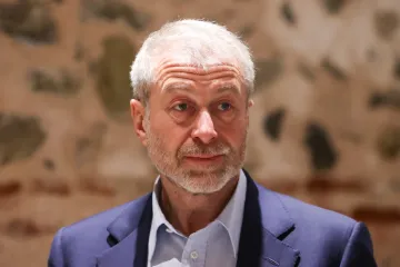 Je li Abramovič sve znao? Baš na dan početka Putinove invazije na Ukrajinu napravio je znakovit manevar s jahtom