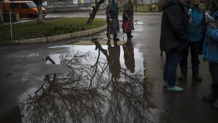 Ukrajinski grad prividno vodi normalan život, ali na pola sata od njega vode se žestoke bitke: 'Putin neće stati'