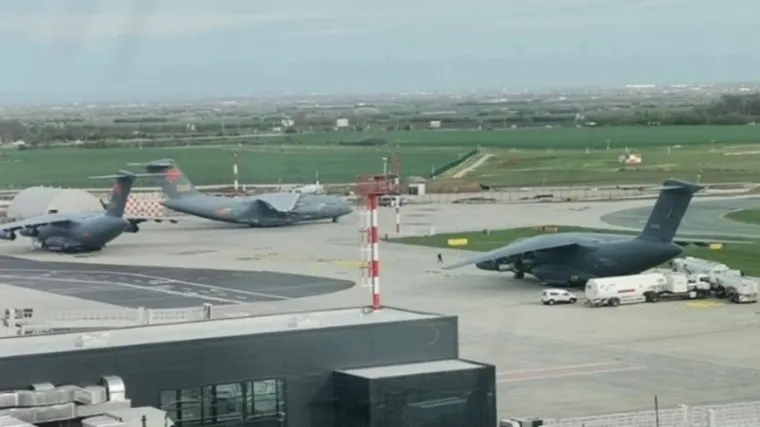 U Srbiju stigli kineski mlažnjaci s raketnim sustavima? Vučić se hvali: 'Za 2-3 dana vidjet ćete na&scaron;e najmoćnije oružje&lsquo;