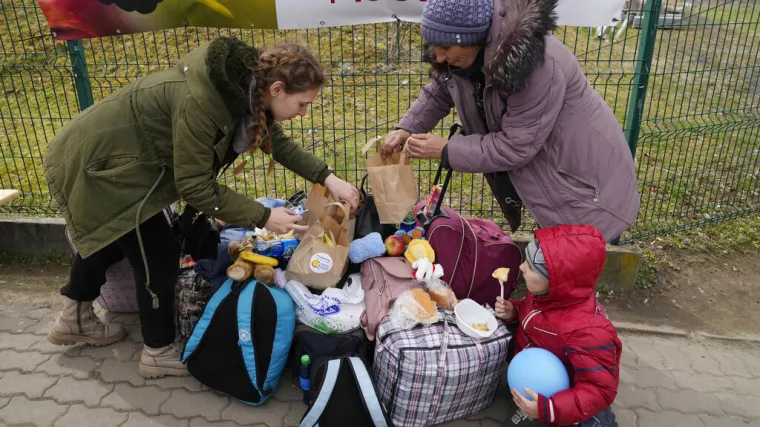 Hrvat htio pomoći Ukrajinki, al' to ga je skupo ko&scaron;talo: 'I sada vi pomažite. Proći ćete očerupani. A njih dvije gladuju'
