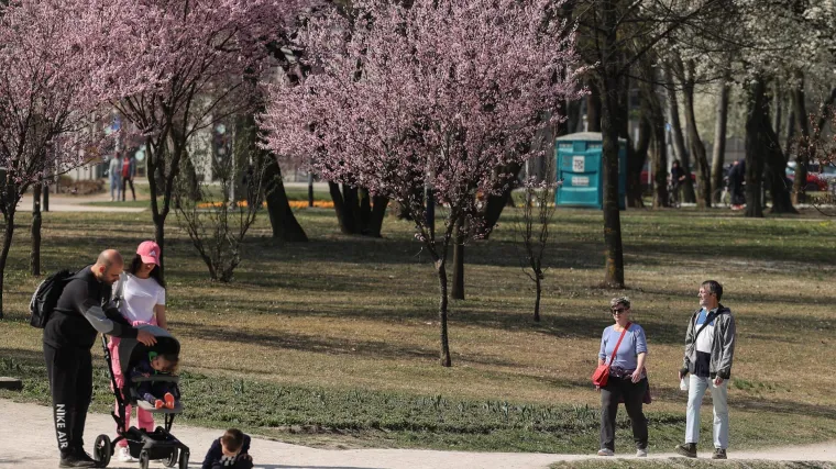 Nakon malo hladnijeg vikenda, stiže nam toplo, suho i vedro vrijeme: Cijeli tjedan iznadprosječno toplo