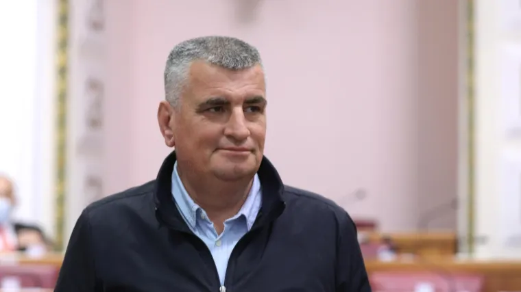 Bulj tvrdi da će HDZ u 'Dalmatinskoj energetskoj agenciji' zapo&scaron;ljavati članove Domovinskog pokreta, župan Boban ga opovrgava