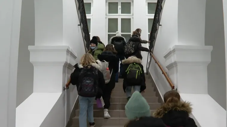 Nakon &scaron;to je Hrvatska reagirala, Srpsko ministarstvo radit će ispravke u udžbenicima u kojima se negira hrvatski jezik