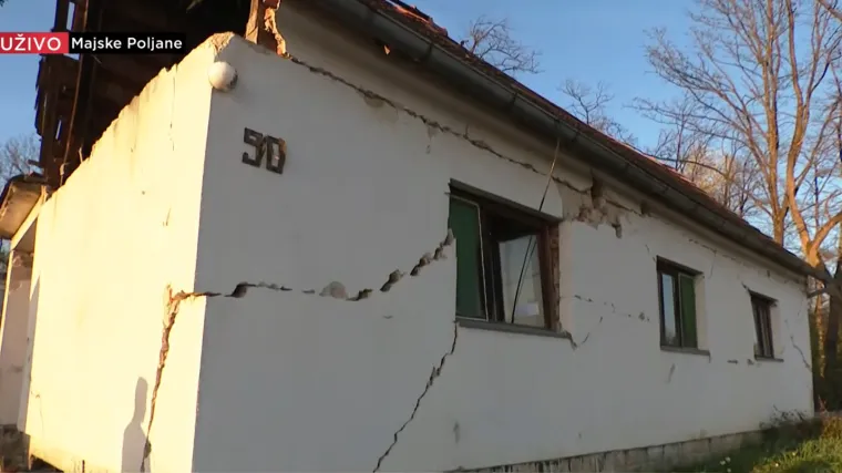 Dok Paladina obećava bržu obnovu, Banijci poručuju: 'Ne može ubrzati kad nije ni krenulo, sve stoji u nekoj ladici'