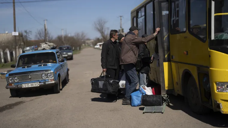 Rusi otvorili vatru na buseve s civilima kod Harkiva, najmanje sedam ljudi je ubijeno