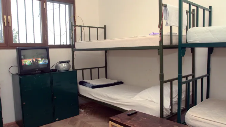 Konačno krče kaos u zatvorima: Smijenili upravitelja u Glini, gdje je čuvarica 'pogodovala' Daruvarcu, na meti i Split!