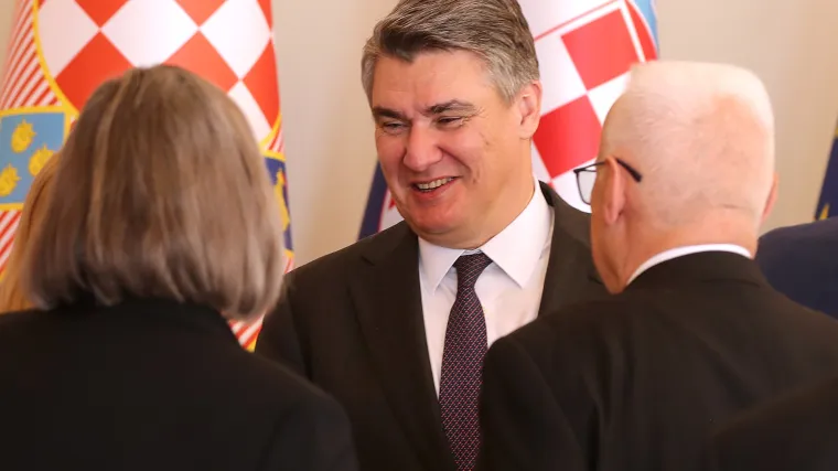 Milanović poslao čestitku povodom Uskrsa: 'Izloženi smo prijetnjama miru, a jo&scaron; nismo izliječili stare posljedice'