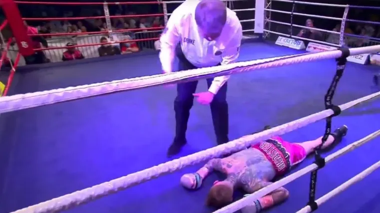 Banjalučanin bez ijedne pobjede brutalno nokautirao You Tubera. Noge mu se odsjekle