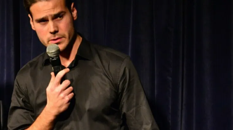 Kako smo preživjeli 'novo normalno': Danko Ažić nastupa u Klubu Kazališta Komedija sa showom 'Koronike iz Hrvatske'