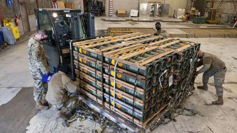 Srbija &scaron;alje oružje Ukrajini preko Amerikanaca: 'Moskva je sigurno upoznata s njihovim sudjelovanjem u naoružavanju'