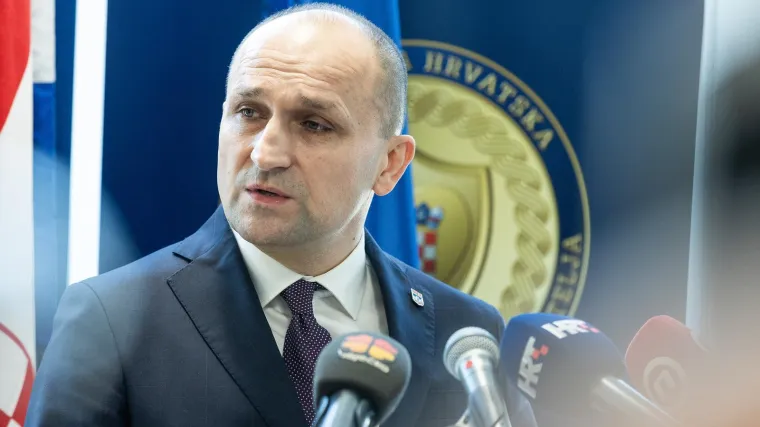 Anu&scaron;ić nakon Milanovićeva istupa: 'Neću biti oružje u ničijim rukama, pa tako ni u njegovim'