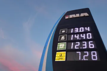 Od ponoći opet plaćamo skuplje gorivo, pogledajte nove cijene