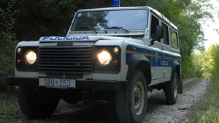Oti&scaron;ao u ribolov pa se prestao javljati sinu. Policija ga uz Dravu prona&scaron;la pothlađena, pao je satima prije