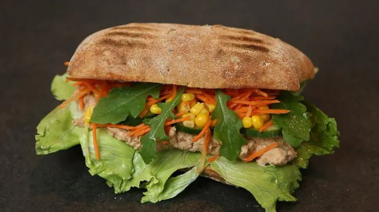 Kako napraviti sendvič od tune?