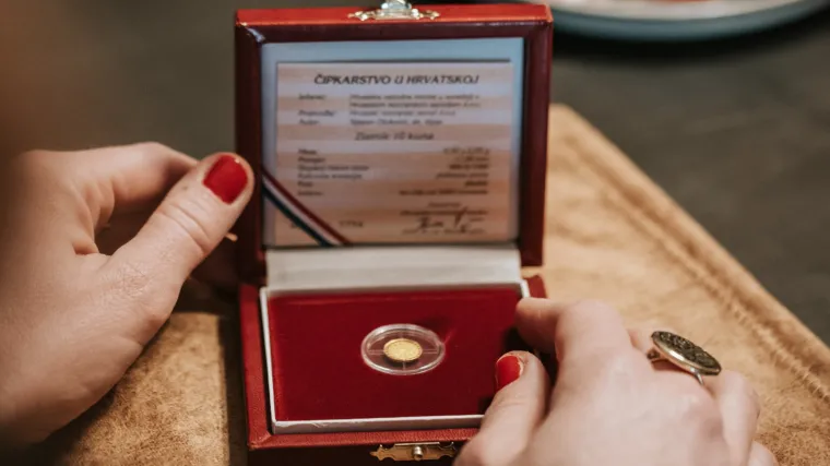 Otkrijte gdje se skrivaju najljep&scaron;i zlatnici i srebrnjaci za kr&scaron;tenje, pričest i krizmu