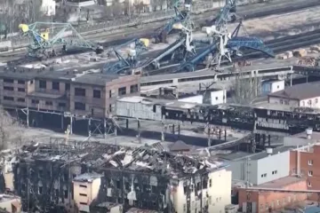 Rusi pokrenuli trupe u totalni napad na Azovstal sa svih strana, javljaju ukrajinski branitelji