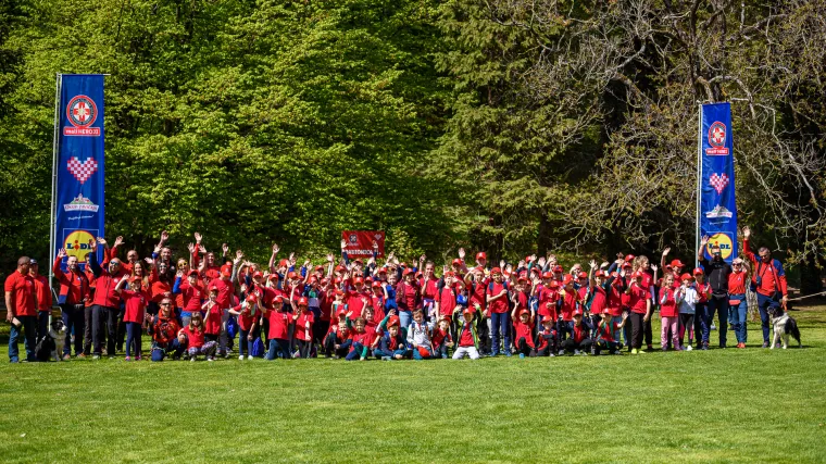 100 mali&scaron;ana zavr&scaron;ilo prvu &scaron;kolu u prirodi LIDL-a  i HGSS-a