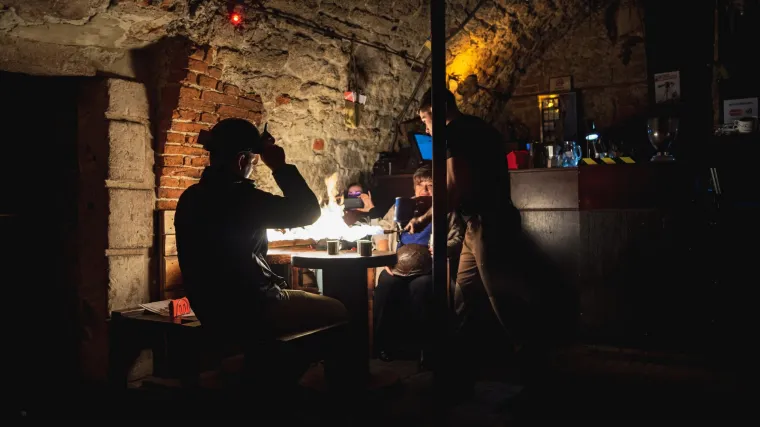 'Gdje bi mi trebali živjeti?', upitala je ruske vojnike u svom podrumu. Zatim se dogodio sudar svjetova...