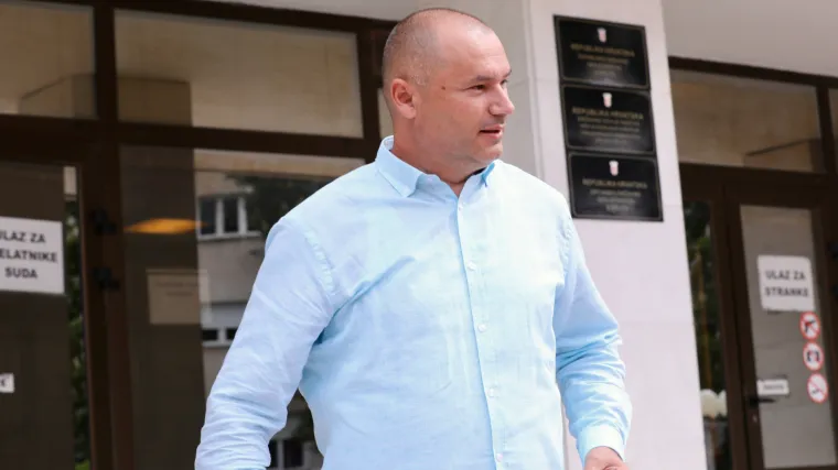 Pogledajte kako su fatalna bankarica i fra Šime dočekali presudu za prodaju crkvenog zemljišta