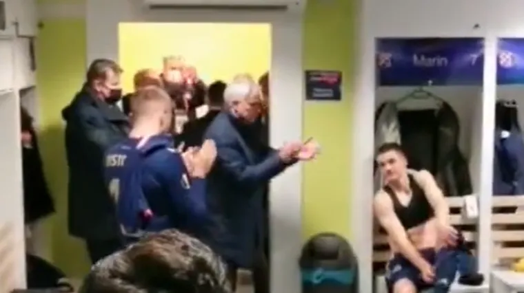 Pro&scaron;le sezone je nakon ispadanja iz Europe zavr&scaron;io u Dinamovoj svlačionici, a jučer se upisao u povijest