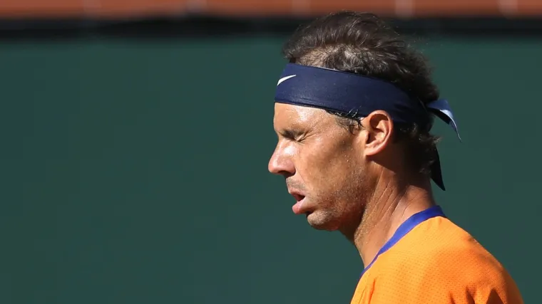 Rafael Nadal prekinuo &scaron;utnju i progovorio o svojoj misterioznoj bolesti: 'Ne postoji lijek. Stalno osjećam bolove'