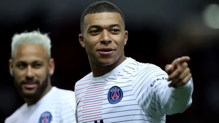 Kylian Mbappe viđen u Madridu: &Scaron;etao s kolegom po centru grada