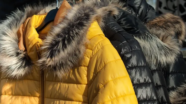 Kako spriječiti ispadanje perja iz jakne?