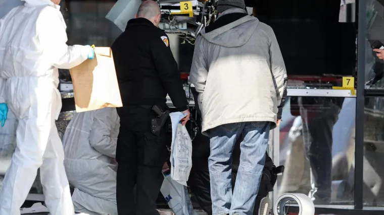 Eksplozivom raznesen jo&scaron; jedan bankomat i ukraden novac. O&scaron;tećena i terasa ugostiteljskog objekta