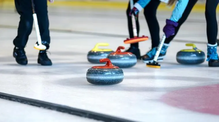 Curling sport - osnovna pravila i karakteristike