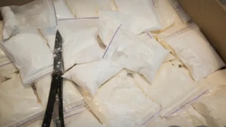 Razbijena tročlana skupina koja je &scaron;vercala kokain u Veliku Britaniju