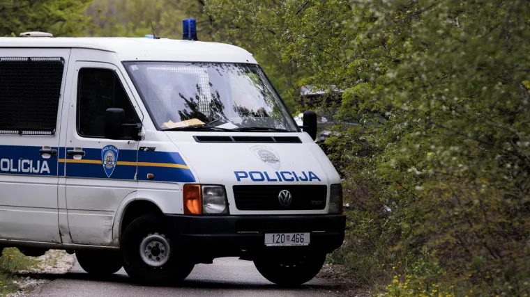 72-godi&scaron;nji mu&scaron;karac htio eksplozijom plina ubiti kćer i sina: Prerezao je crijevo i uzeo upaljač