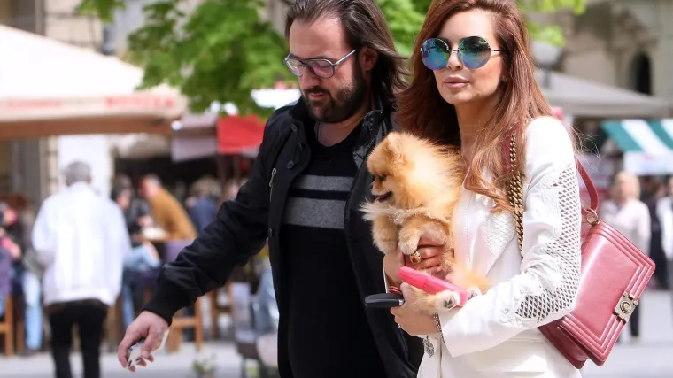 Ristović nije ni pokopan, a već su počele spekulacije o ostavinskoj raspravi: &Scaron;to će sve pripasti udovici Nikolini Pi&scaron;ek?