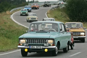 Rusi imaju plan kako zaobići sankcije Zapada: 'Renault odlazi? Nema veze proizvodit ćemo Moskviče'