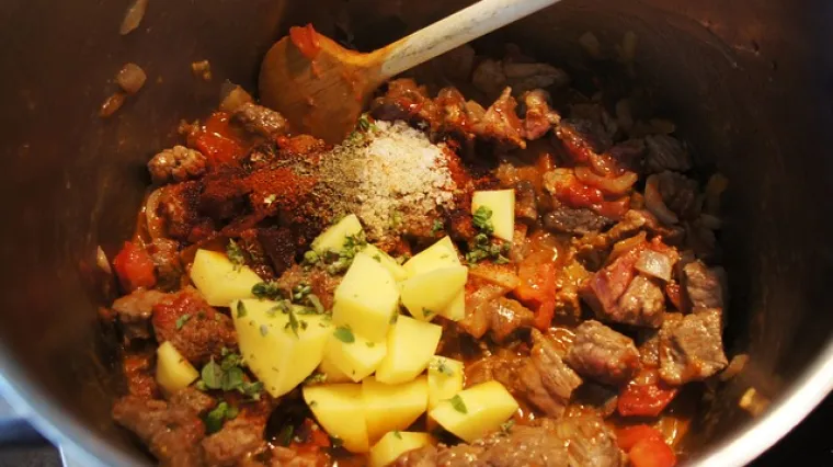 Kada se stavlja vino u gula&scaron;?