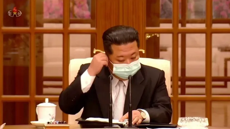 Kim naredio 'moćnoj vojsci' da stabilizira opskrbu lijekovima za covid: Kritizirao  vladu i zdravstvo za neodgovoran rad
