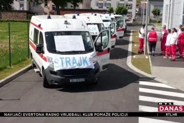 Medicinske sestre, vozači u štrajku: 'Mi nismo bedaki!' Traže ujednačenje plaća. Domovi zdravlja zabrinuti