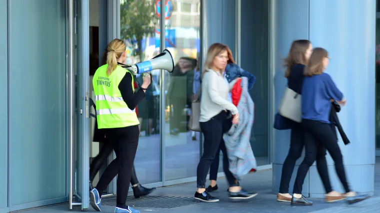 Evakuirana dva trgovačka centra u Beogradu zbog dojava o bombama, isto se dogodilo jučer u 173 &scaron;kole