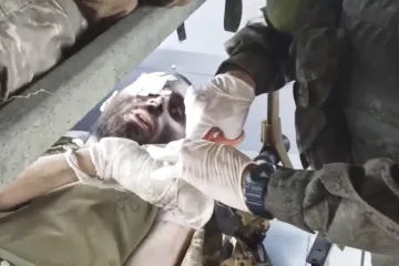 Promijenili su tijek rata: Objavljene potresne fotografije evakuacije ranjenih boraca iz Azovstala