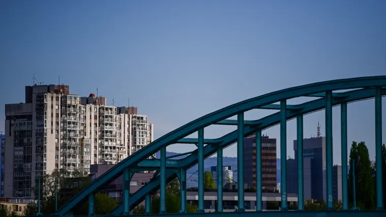 Danas vrlo toplo i sunčano: Idućih dana svugdje vruće i sparno. Za vikend mogući pljuskovi i grmljavina