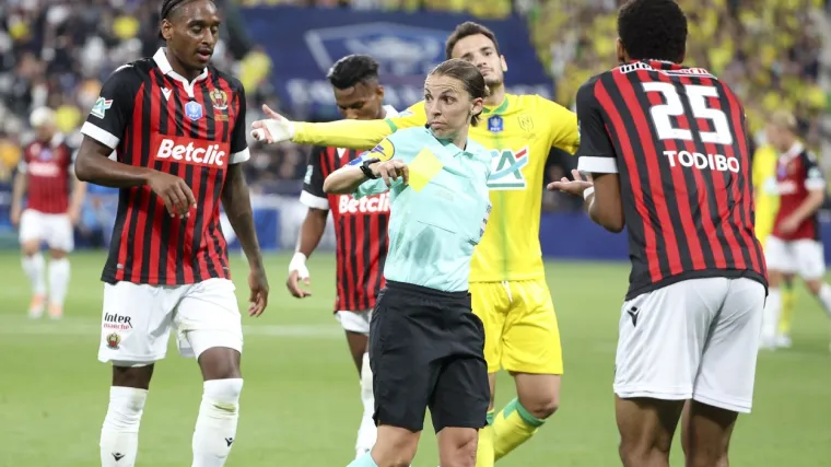 FIFA odredila sudce za Katar: Izabrano čak &scaron;est sutkinja, Hrvata nema na popisu