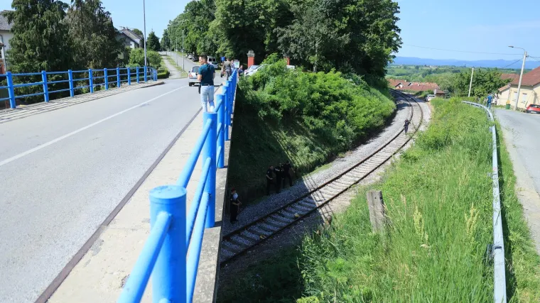 Detalji zločina u Na&scaron;icama: Mladić ubio biv&scaron;u djevojku pa skočio s nadvožnjaka. 'Rekao mi je: mrtva je'