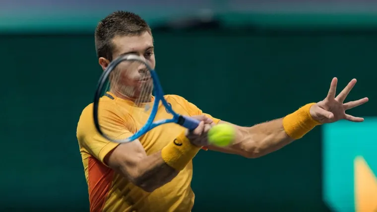 Ćorić nakon tri sata velike borbe i uraganske zavr&scaron;nice pro&scaron;ao u 2. kolo Roland Garrosa