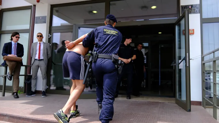 Pala je odluka o uhićenim navijačima: Njih 42 ide u istražni zatvor