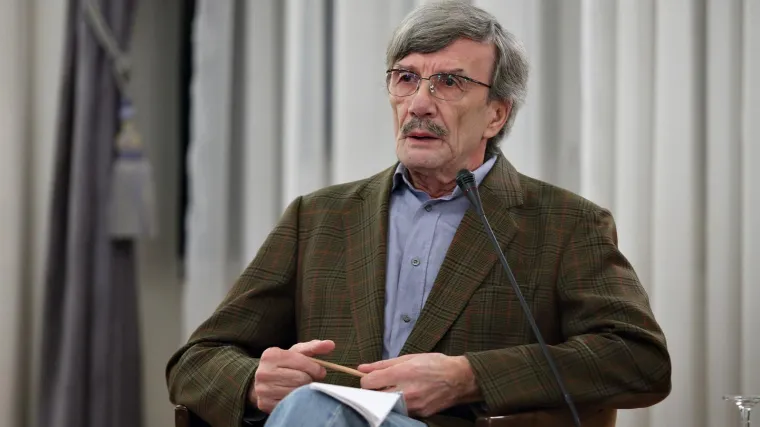 Preminuo doajen hrvatskog novinarstva Krešimir Fijačko