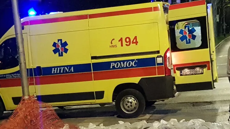 Policajci uhitili vozača koji je pijan u nedjelju predvečer nasmrt pregazio pje&scaron;akinju, prebrzo je vozio