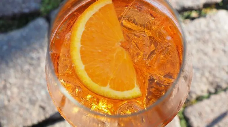 Kako se pripremaju aperol kokteli?