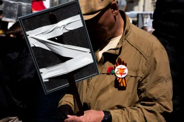 Ukrajinski parlament zabranio ruske ratne simbole 'Z' i 'V', mogu se koristiti samo u dvije svrhe