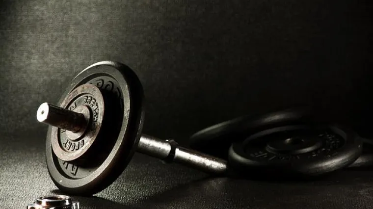 Kako izgleda pravilno dizanje utega?