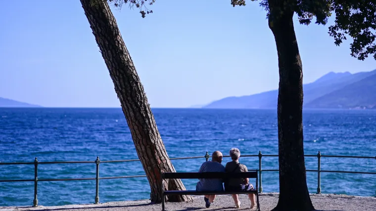 I danas toplo, ali uz pogor&scaron;anje navečer i zahlađenje. Za vikend temperature ispod prosjeka za ovo doba